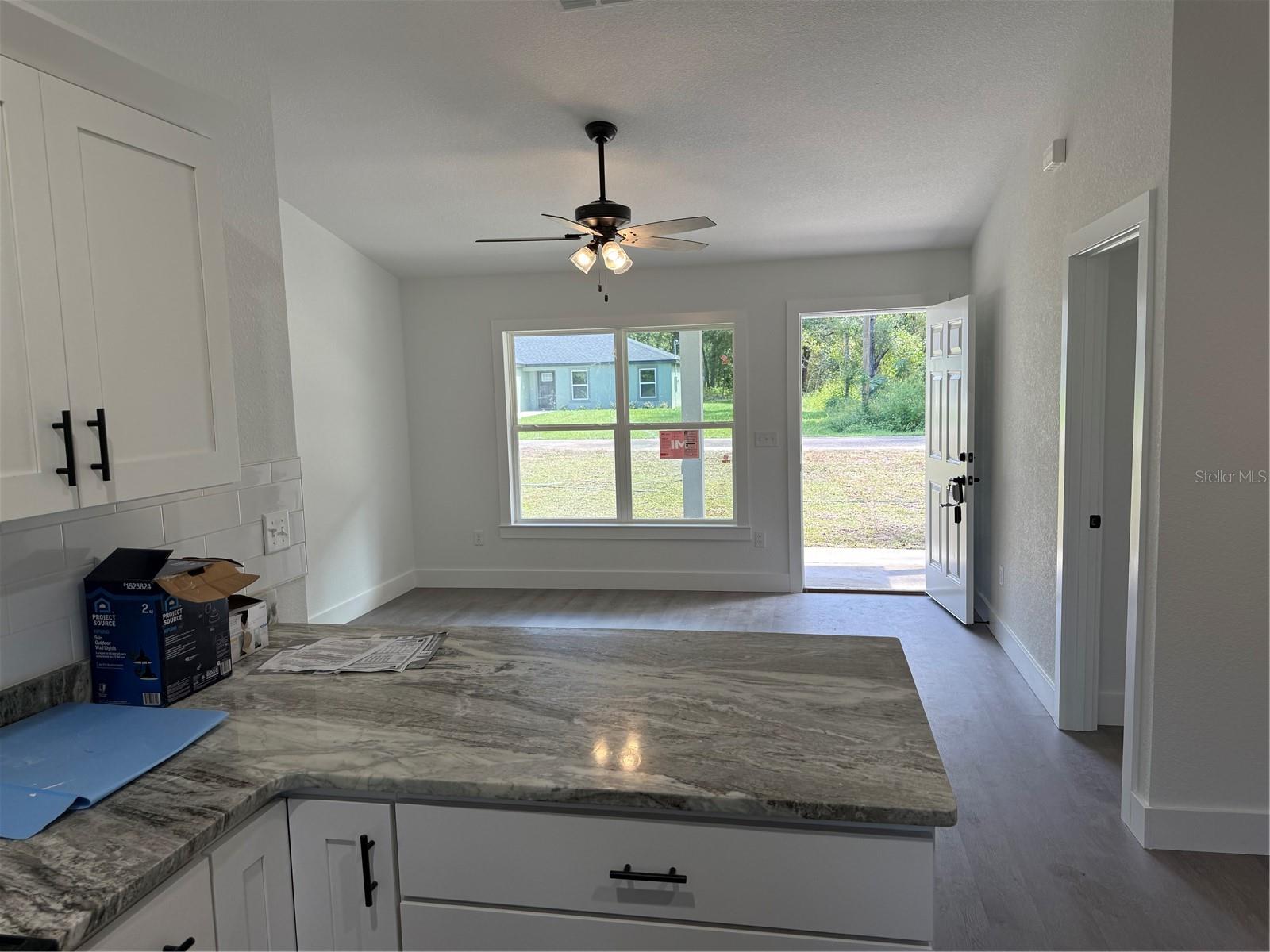 SILVER SPGS SHORES UN 42 - Residential