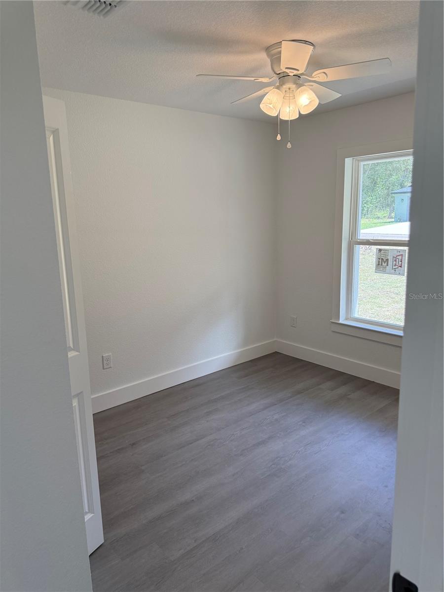 SILVER SPGS SHORES UN 42 - Residential