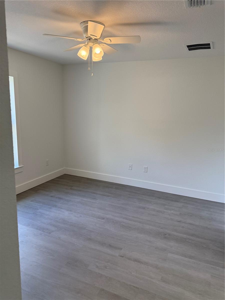 SILVER SPGS SHORES UN 42 - Residential