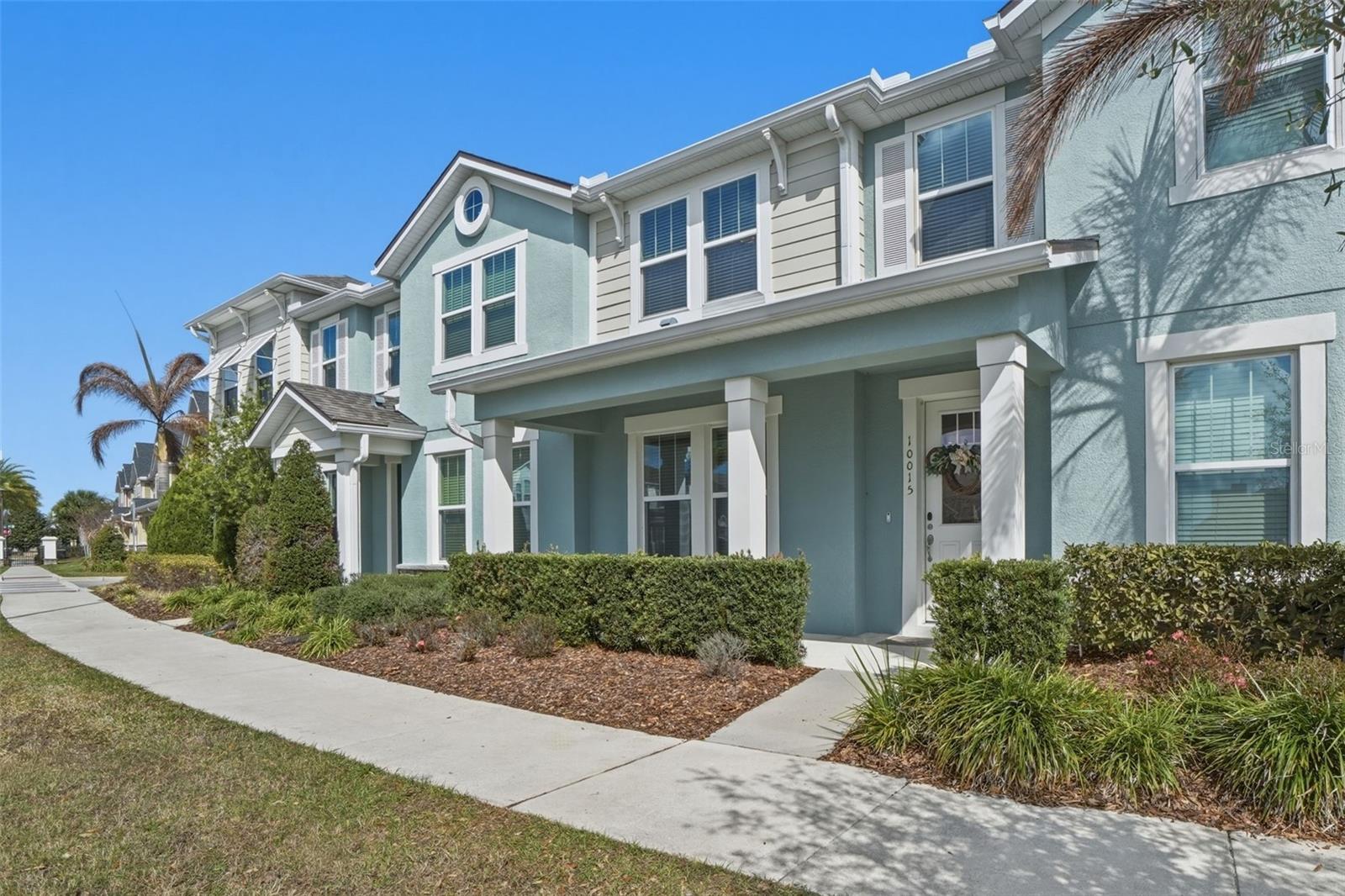 RANDAL WALK - Residential