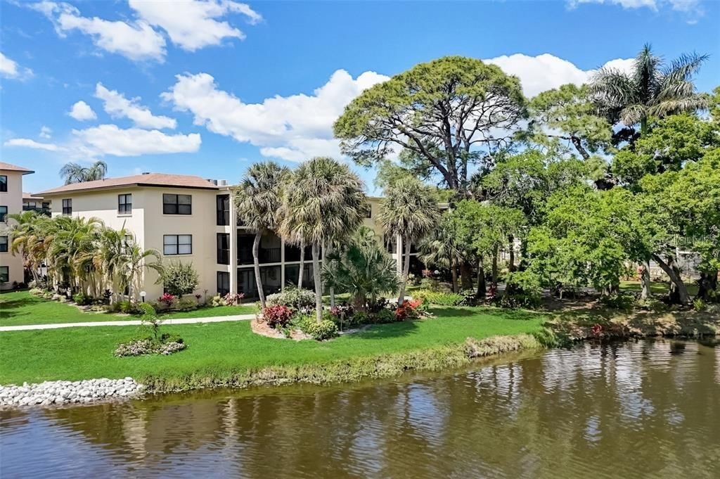 Photo of 425 30th Avenue W #C212, Bradenton, FL 34205 (MLS # A4697777)