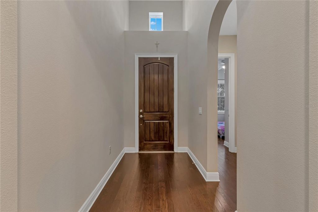 Photo of 14246 Creekbed Circle, Winter Garden, FL 34787 (MLS # O6409378)