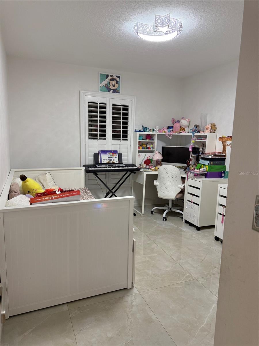 GREEN AT WEST HAVEN PH 01 - Residential Lease