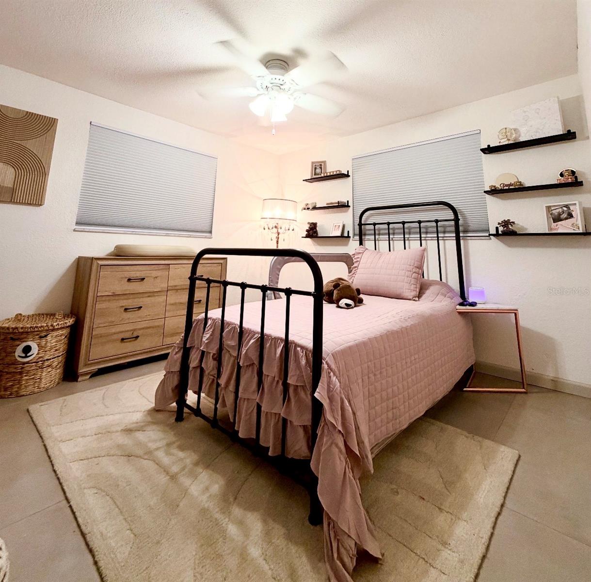 PHRANERS SUB R A - Residential Lease