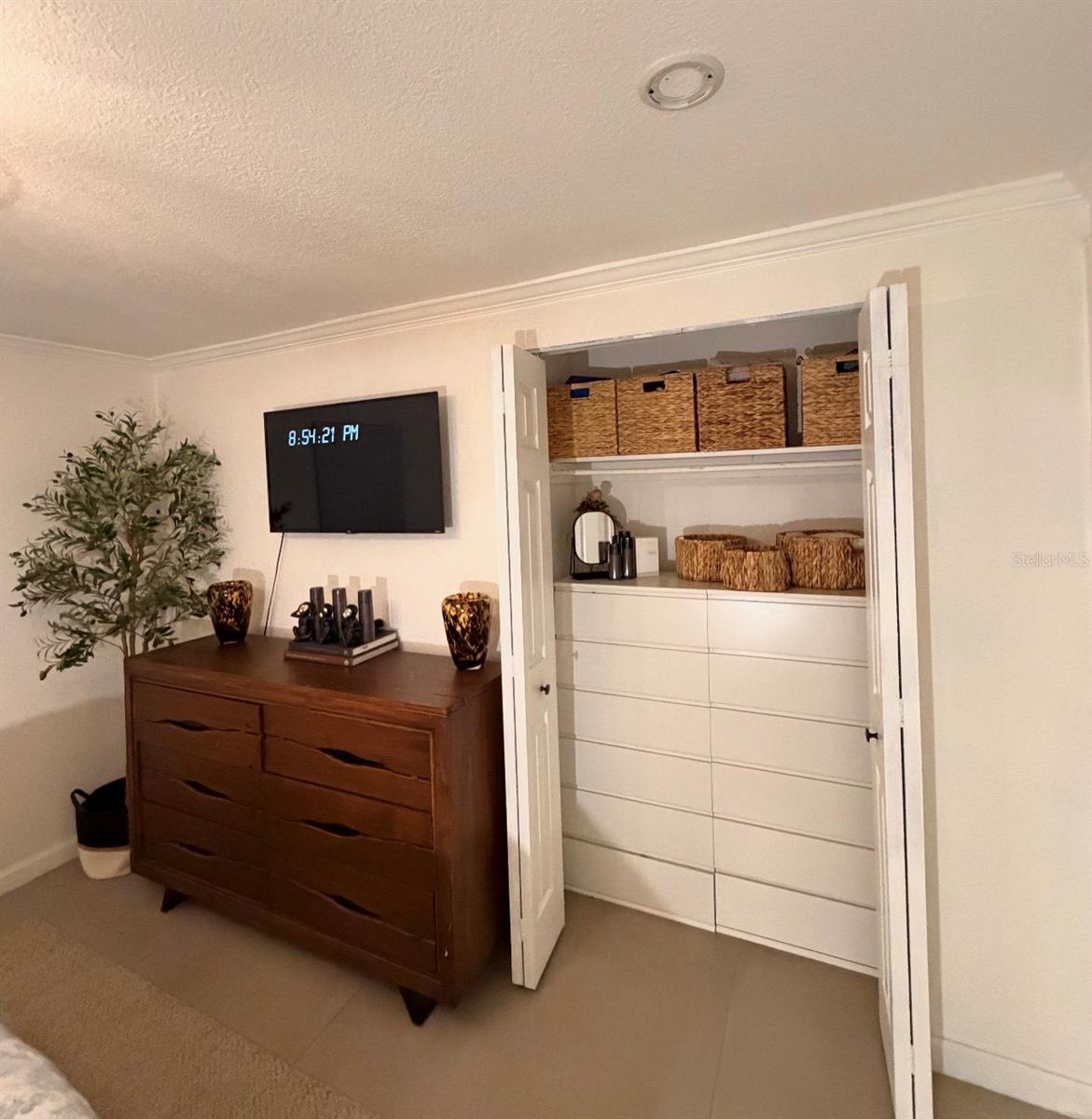 PHRANERS SUB R A - Residential Lease
