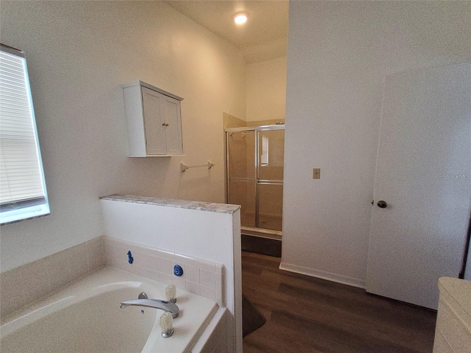 LOMA LINDA PH 03 - Residential Lease