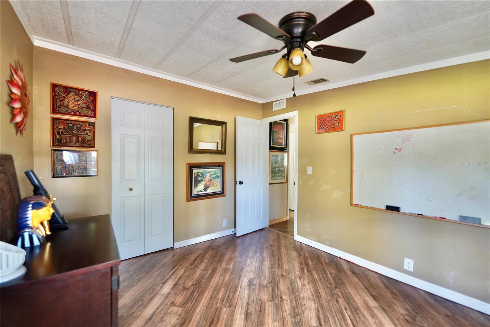 LAKESIDE ACRES MH SUB - Residential