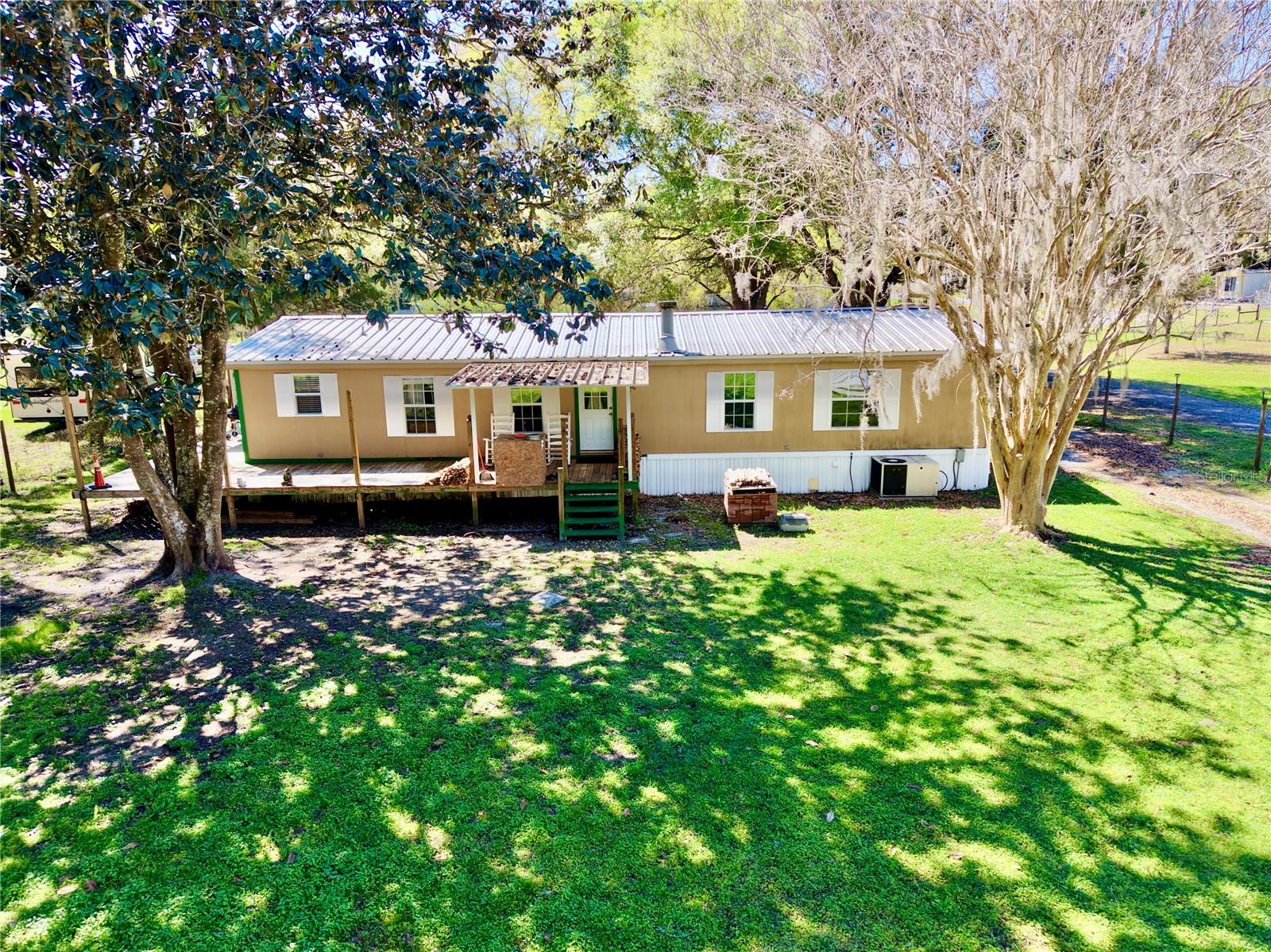 LAKESIDE ACRES MH SUB - Residential