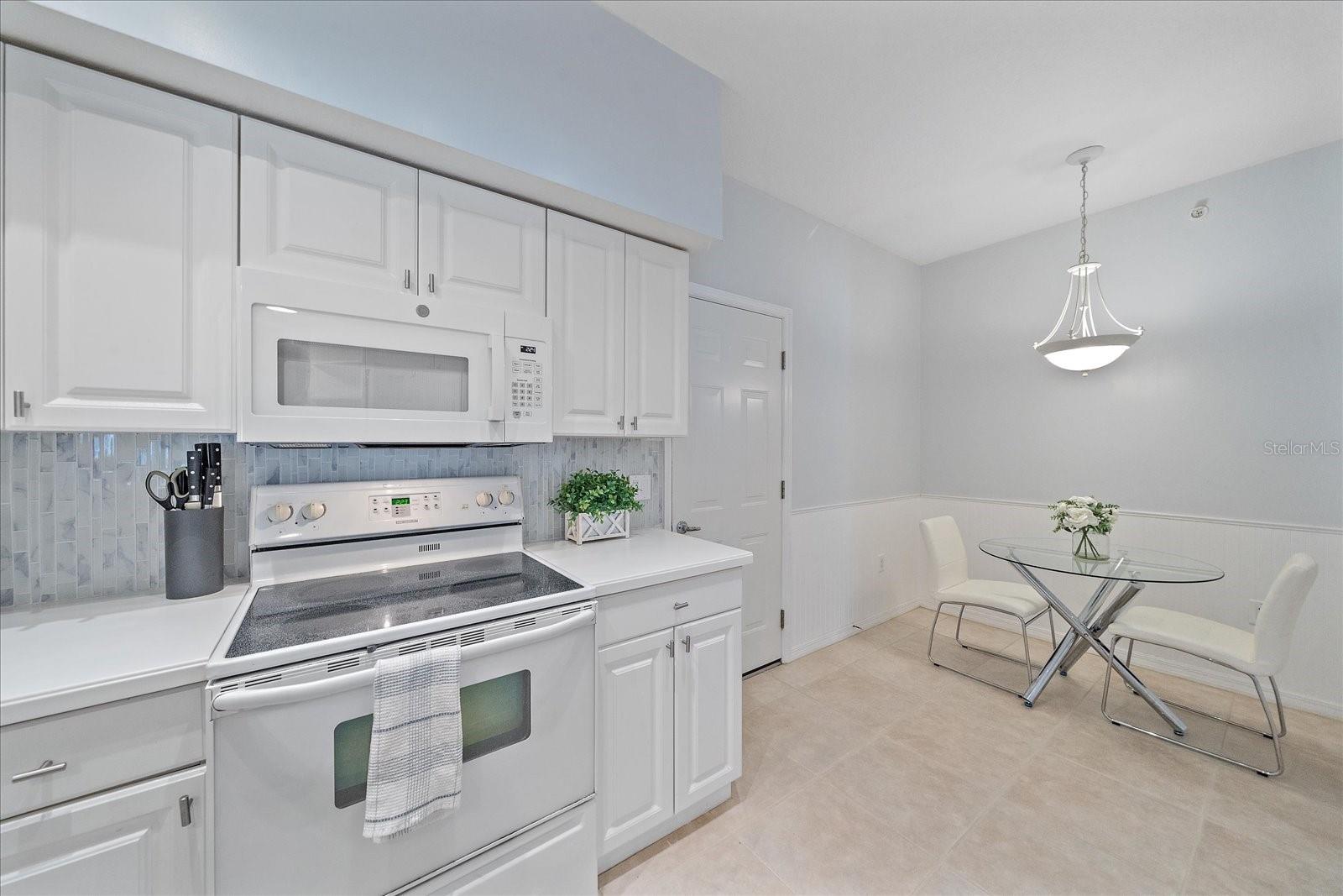 CEDAR HOLLOW AT TARA - Residential