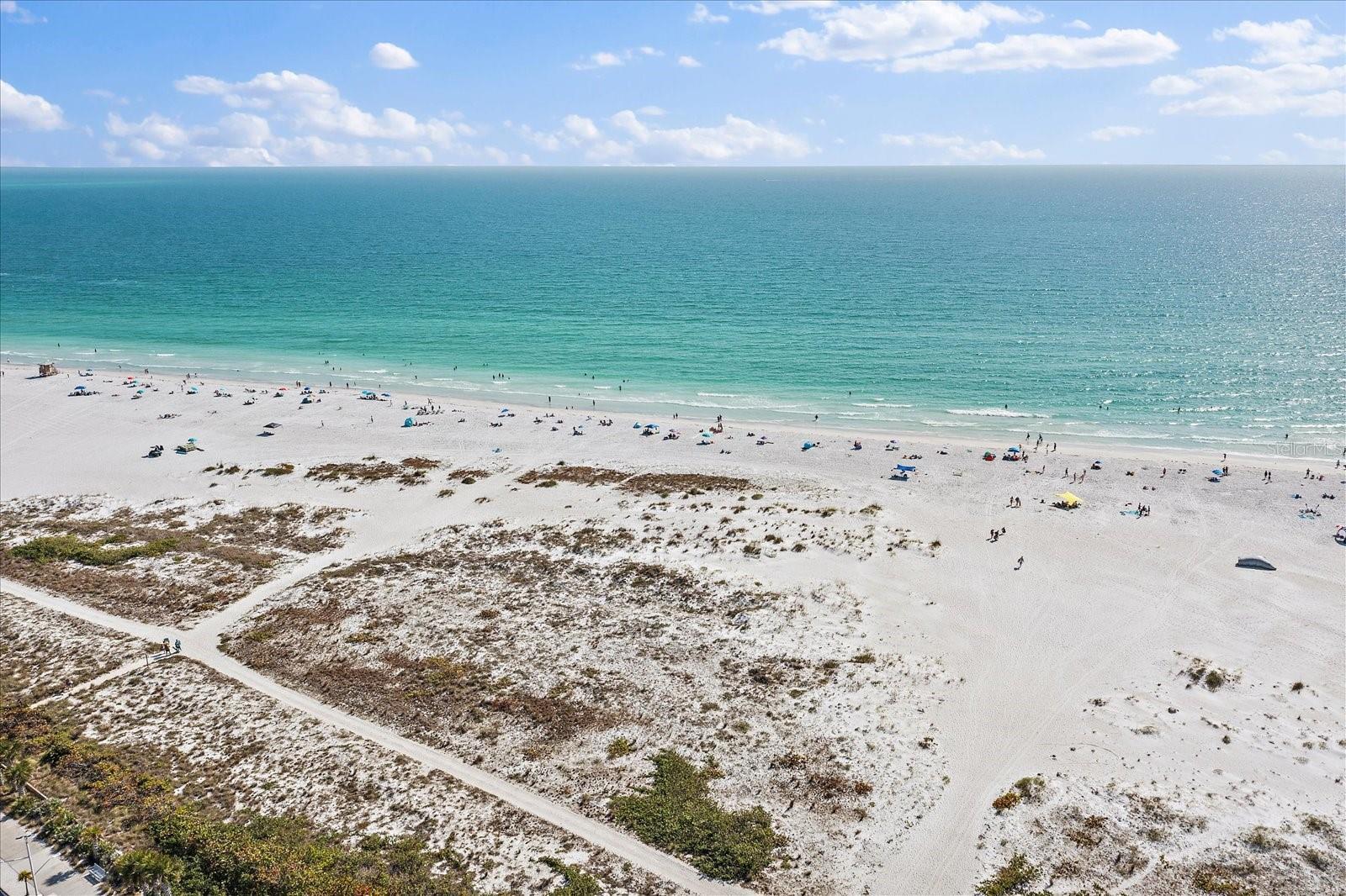 CEDAR HOLLOW AT TARA - Residential