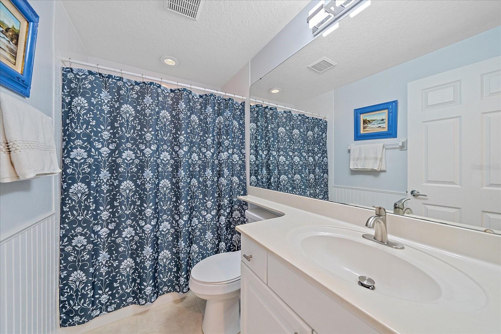 CEDAR HOLLOW AT TARA - Residential