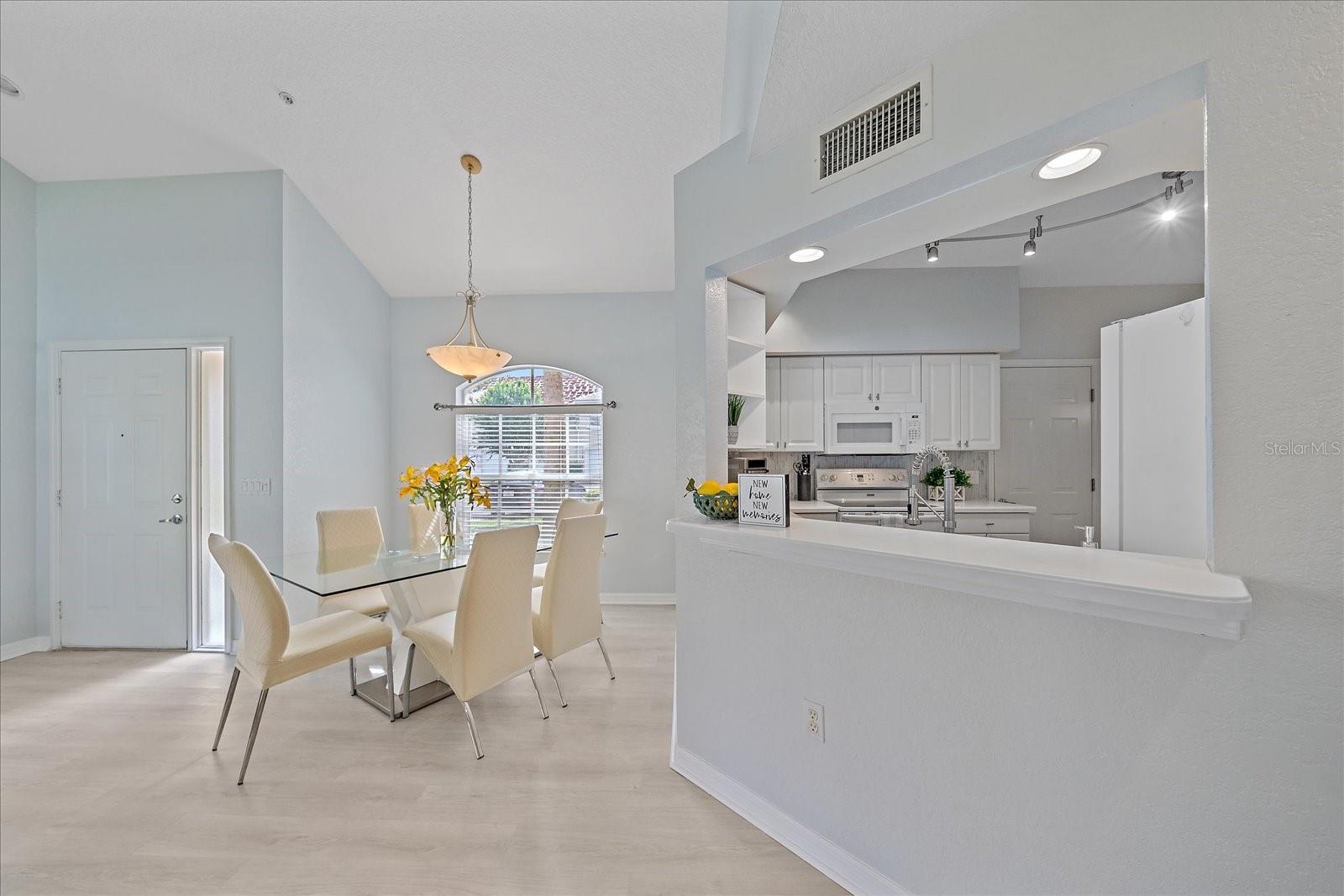 CEDAR HOLLOW AT TARA - Residential