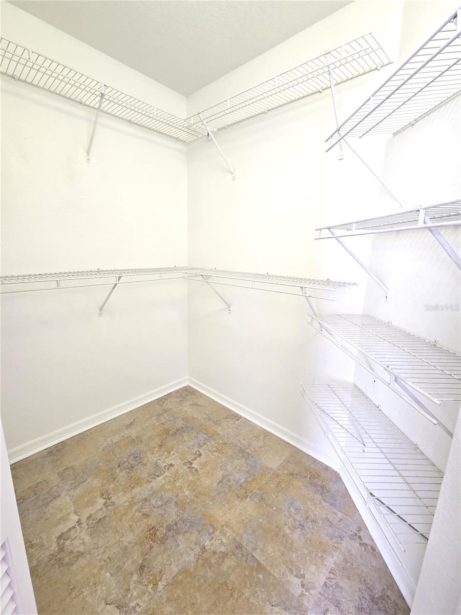 PARKCREST HARBOUR ISLAND CONDO - Residential