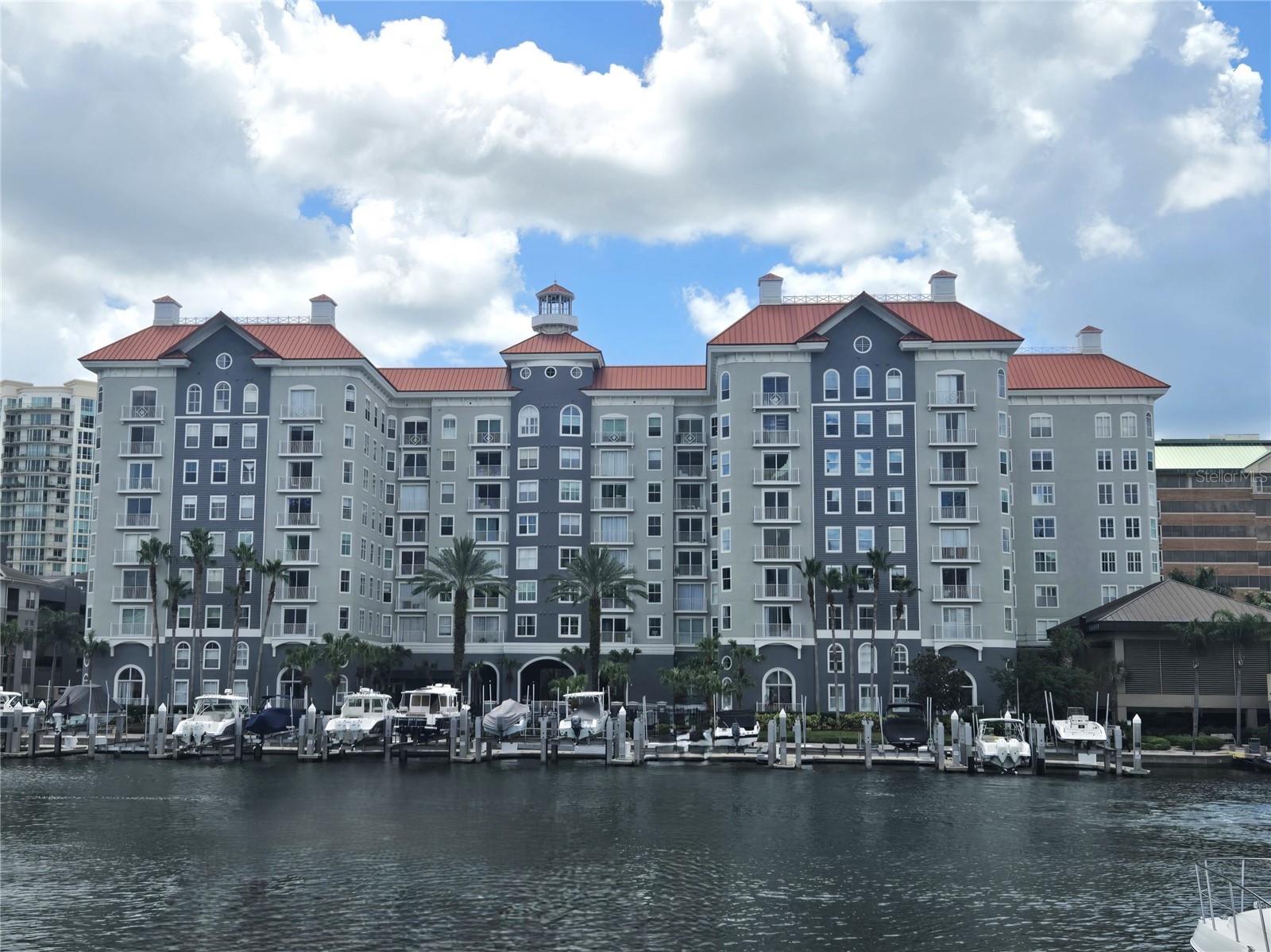 PARKCREST HARBOUR ISLAND CONDO - Residential