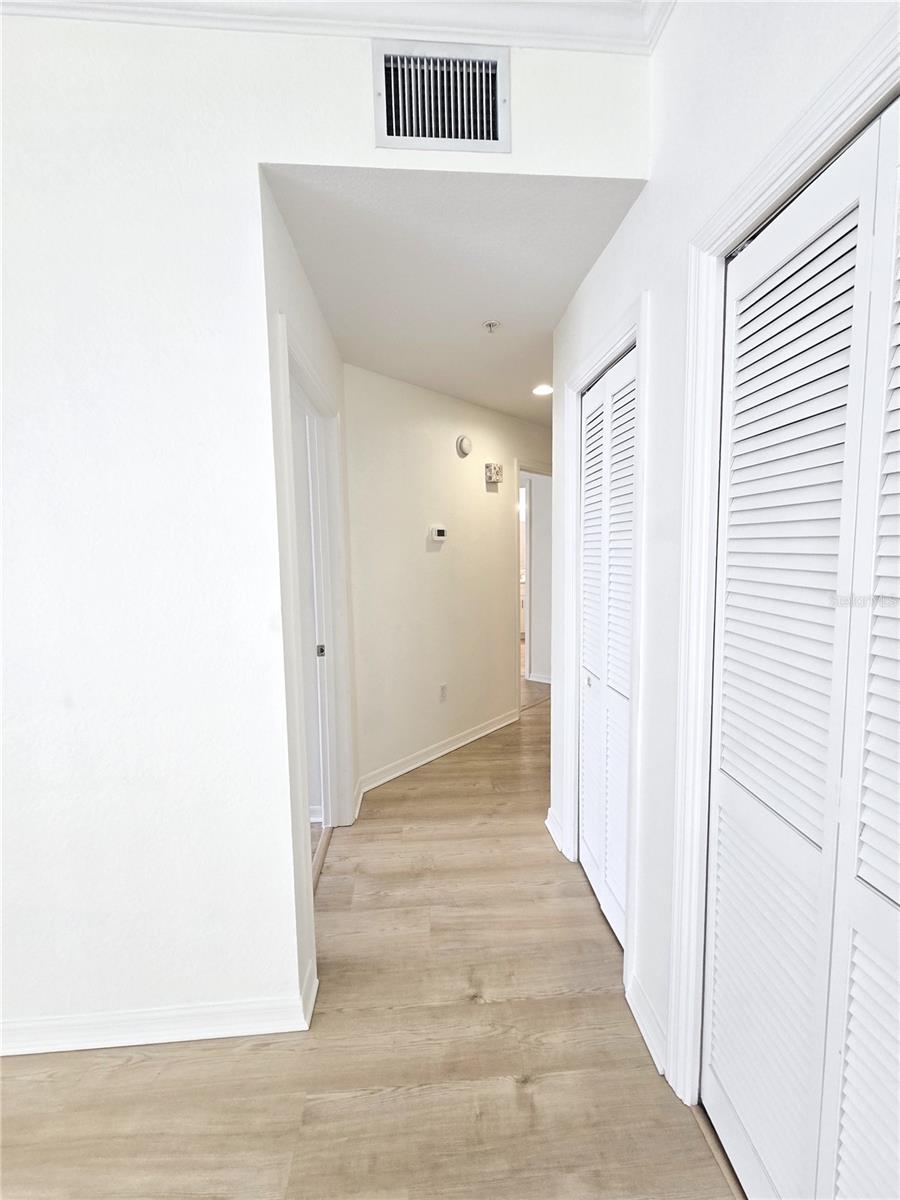PARKCREST HARBOUR ISLAND CONDO - Residential