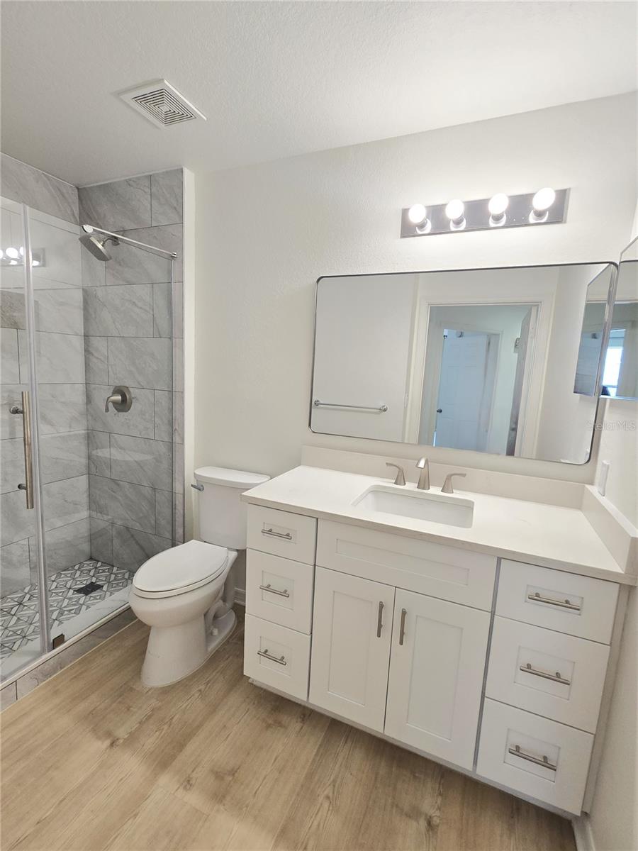 PARKCREST HARBOUR ISLAND CONDO - Residential