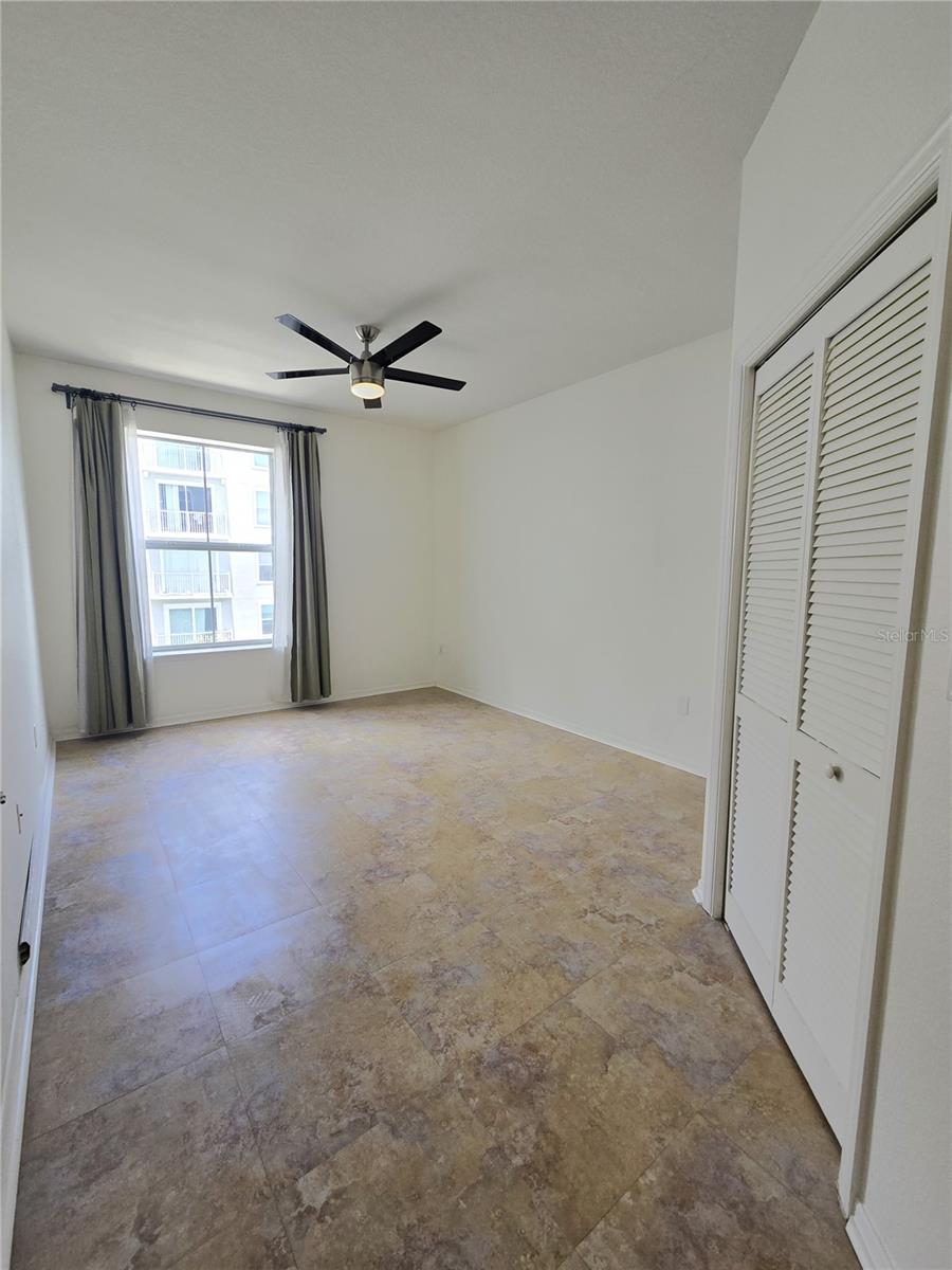 PARKCREST HARBOUR ISLAND CONDO - Residential