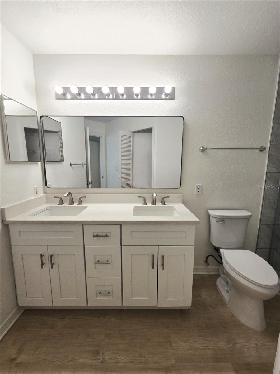 PARKCREST HARBOUR ISLAND CONDO - Residential