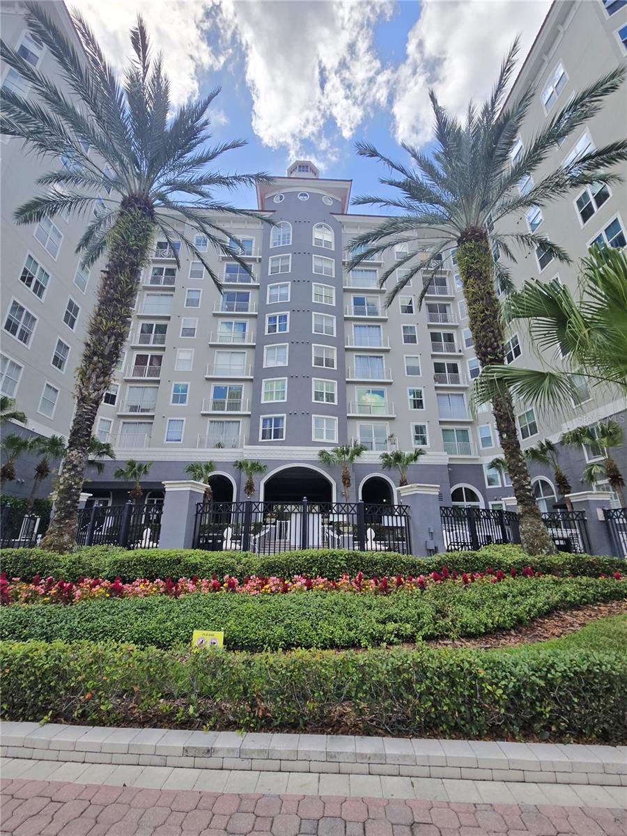 PARKCREST HARBOUR ISLAND CONDO - Residential