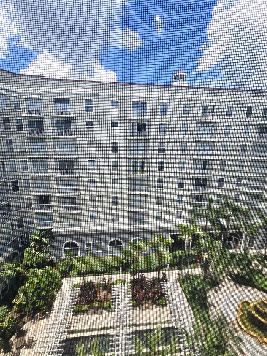 PARKCREST HARBOUR ISLAND CONDO - Residential