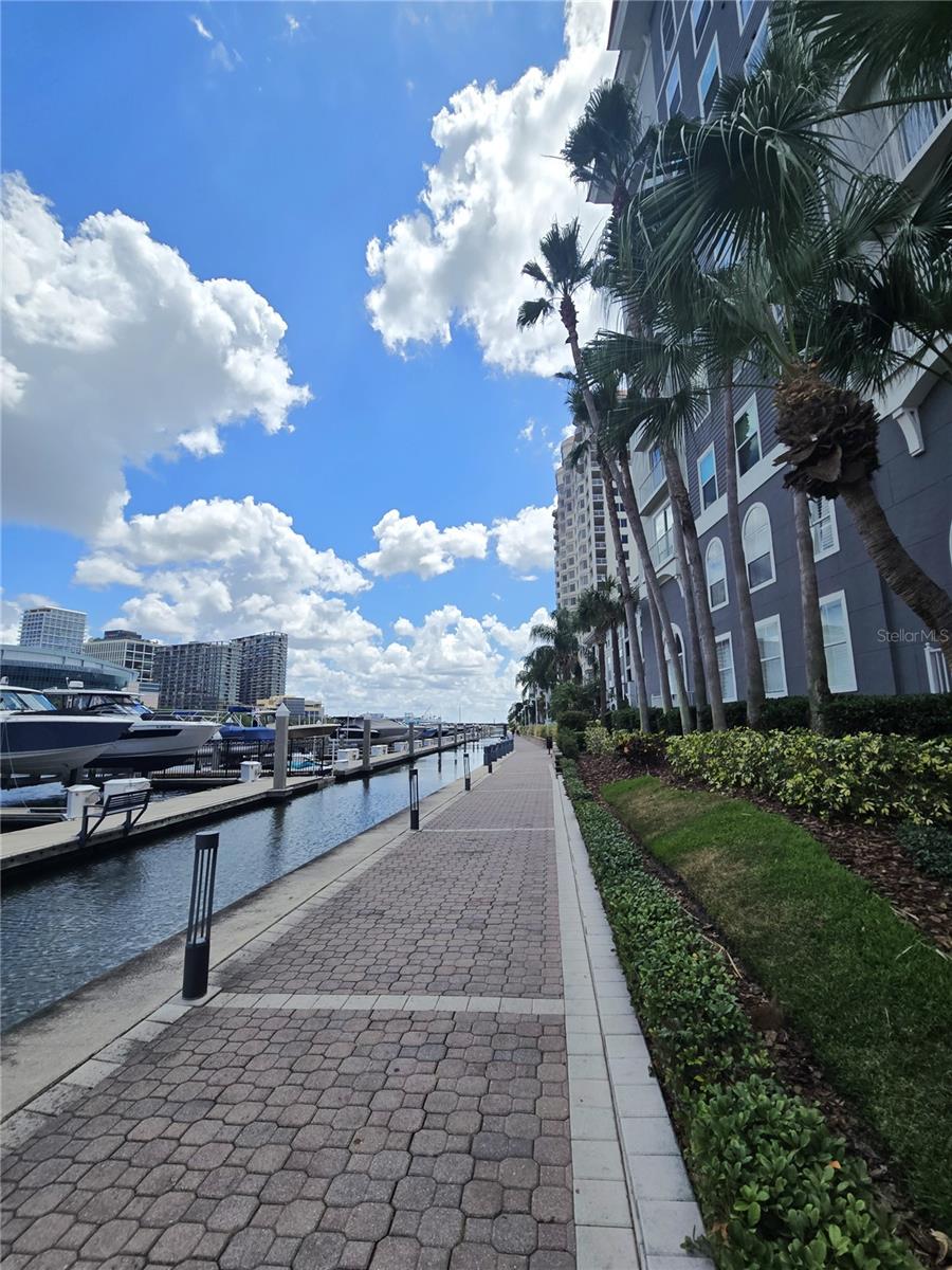PARKCREST HARBOUR ISLAND CONDO - Residential