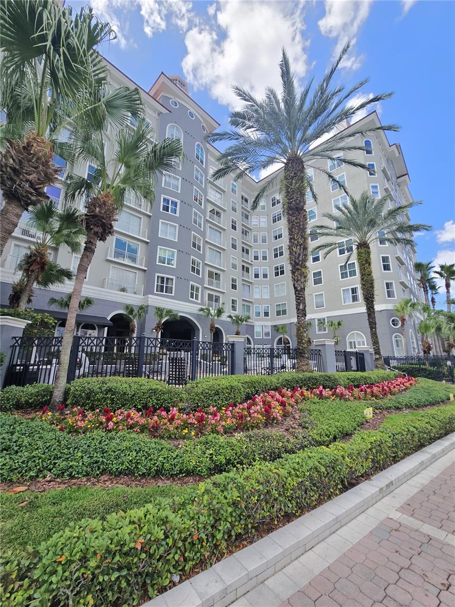 PARKCREST HARBOUR ISLAND CONDO - Residential