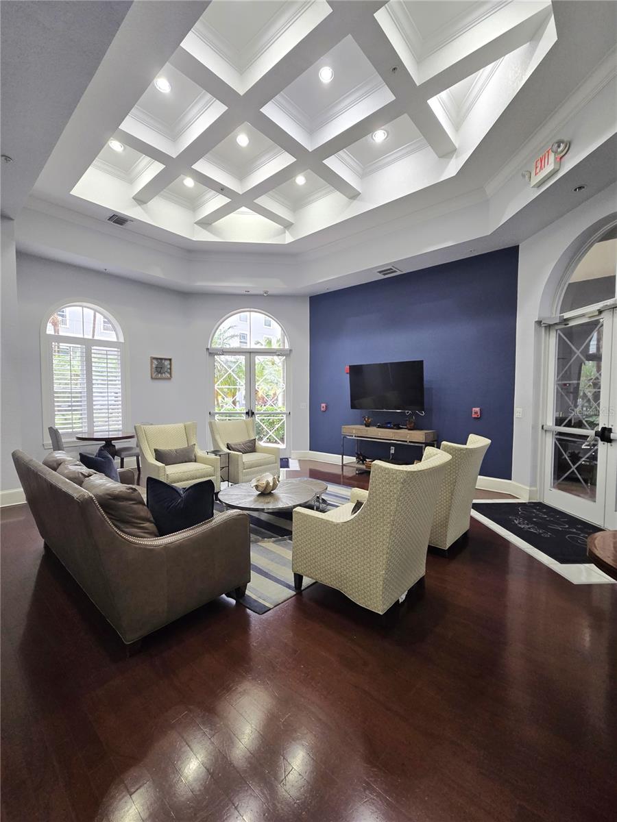 PARKCREST HARBOUR ISLAND CONDO - Residential