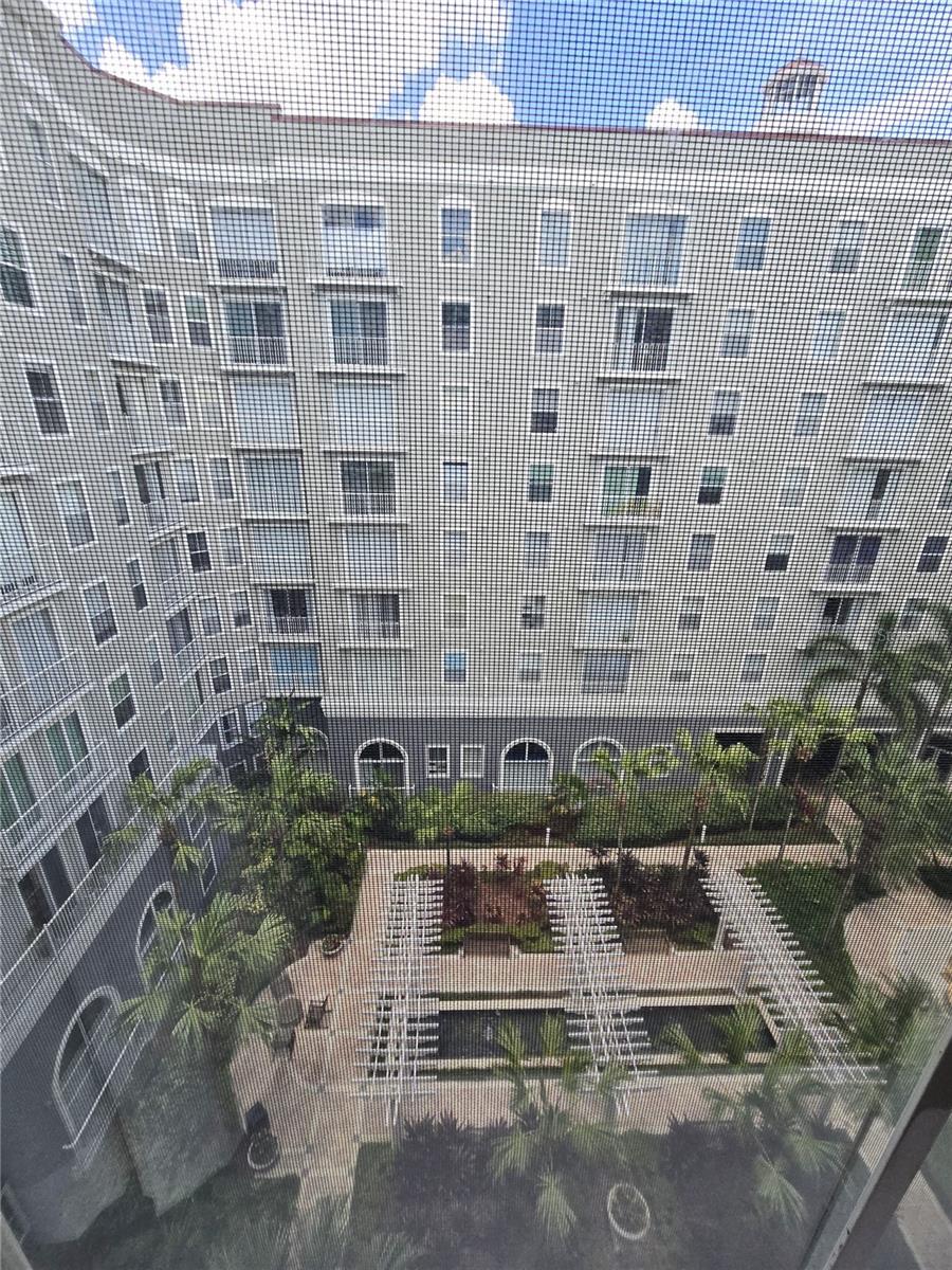 PARKCREST HARBOUR ISLAND CONDO - Residential