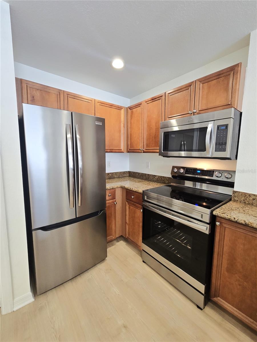 PARKCREST HARBOUR ISLAND CONDO - Residential
