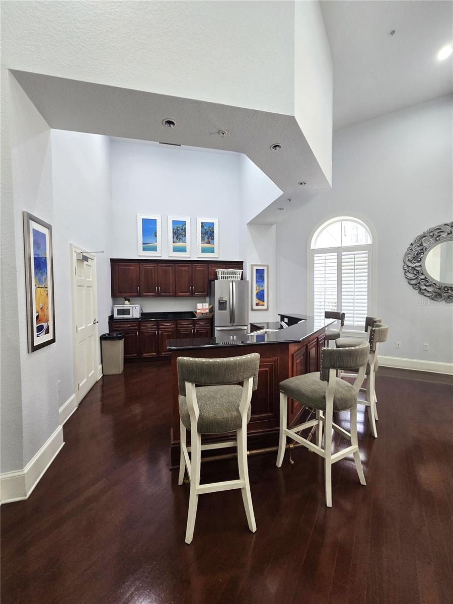 PARKCREST HARBOUR ISLAND CONDO - Residential