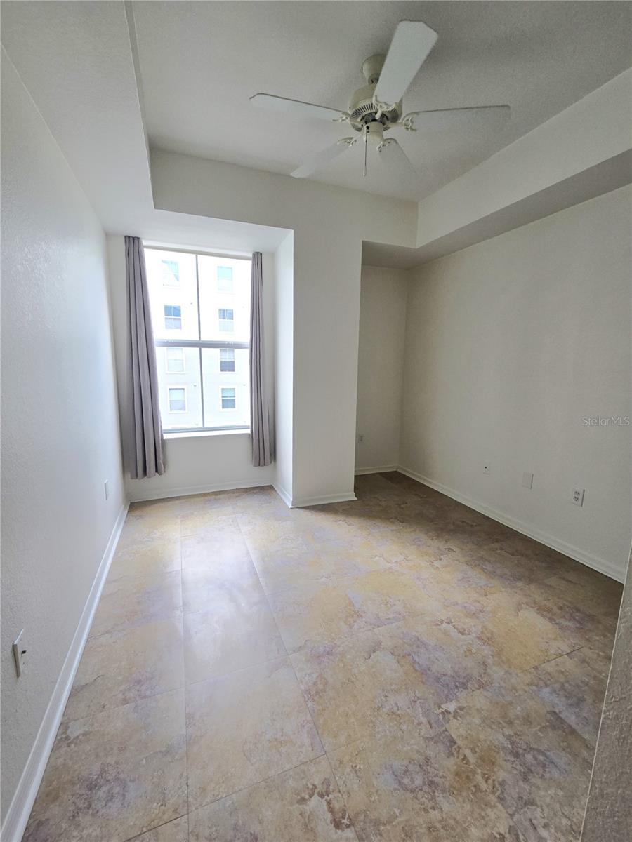 PARKCREST HARBOUR ISLAND CONDO - Residential