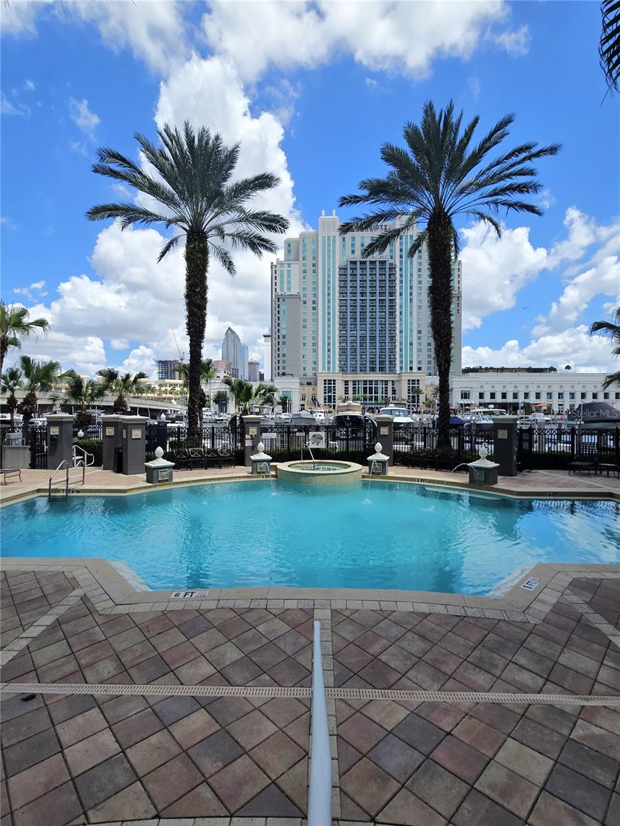 PARKCREST HARBOUR ISLAND CONDO - Residential
