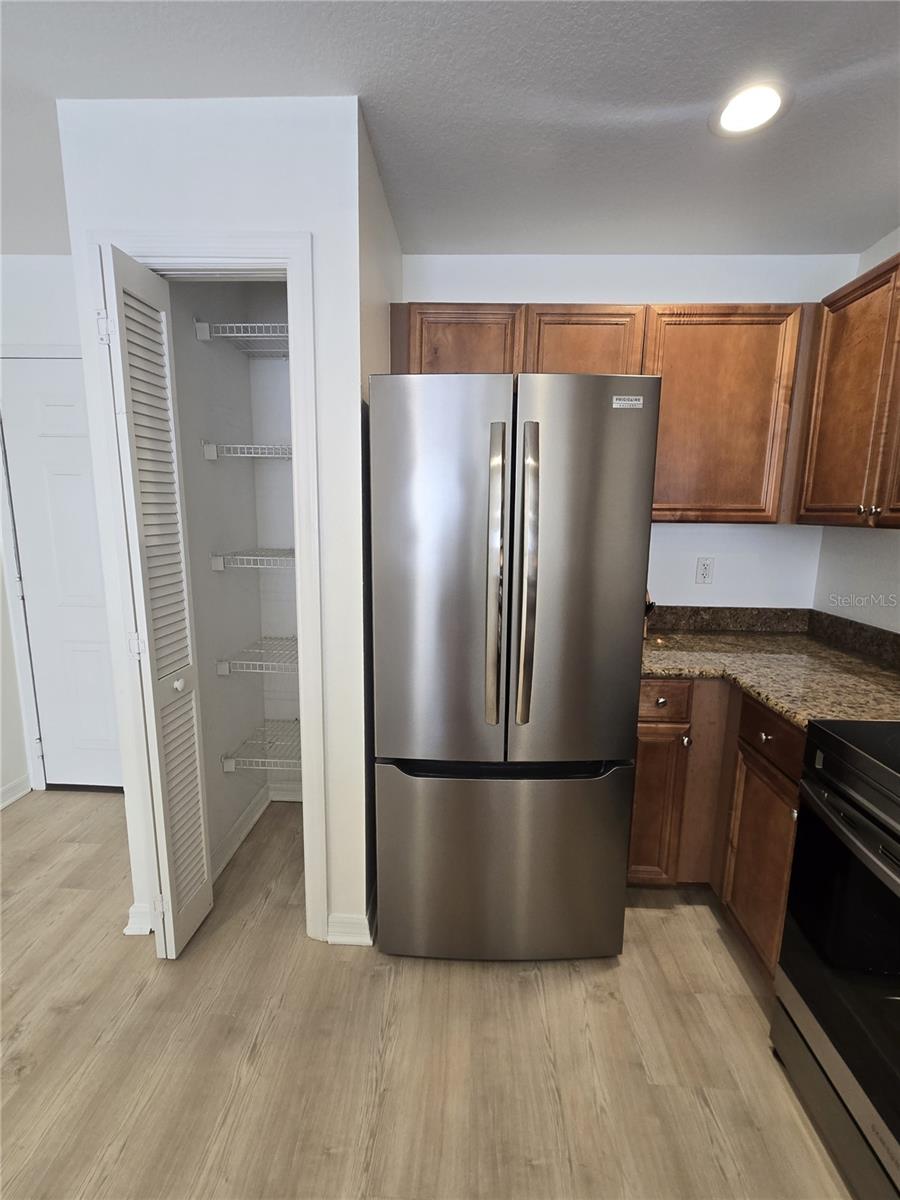 PARKCREST HARBOUR ISLAND CONDO - Residential