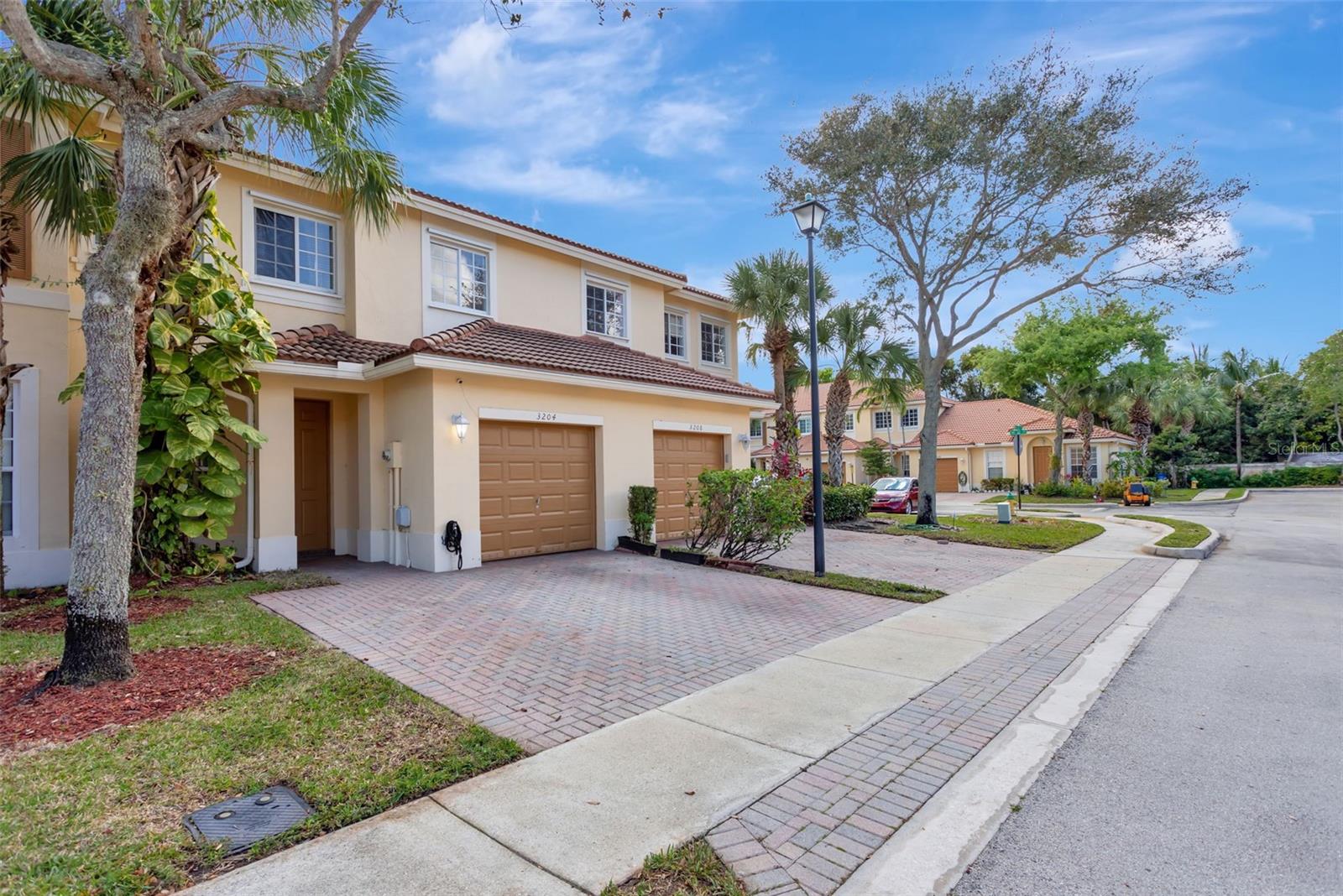 3204 NW 33RD STREET