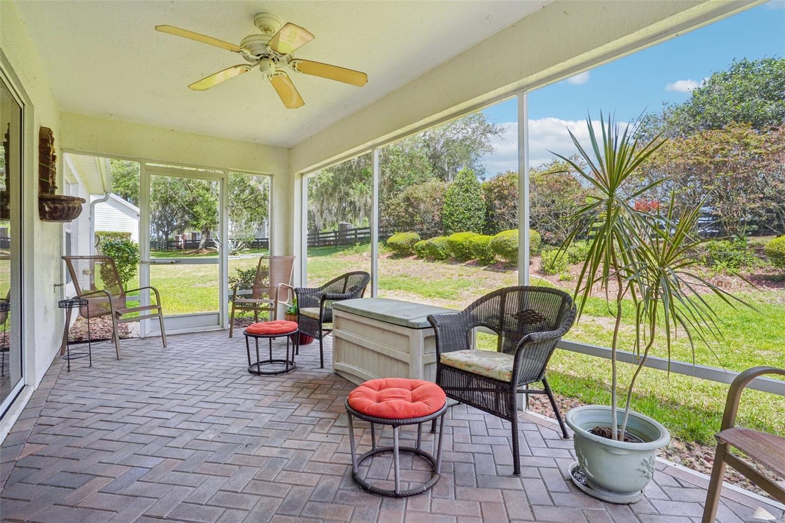 VILLAGES/MARION UN 65 - Residential