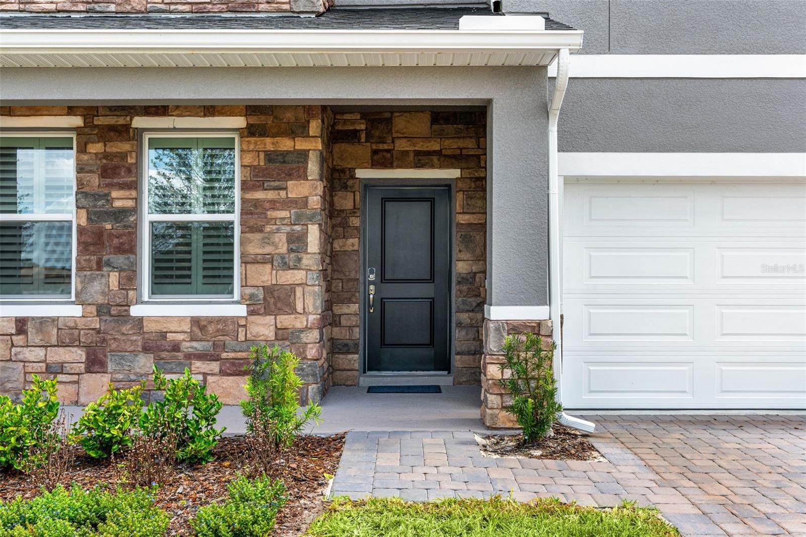 1359 WOODLINE DRIVE
