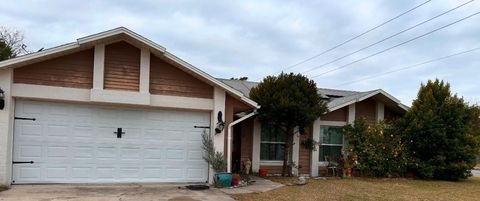 A home in DELTONA