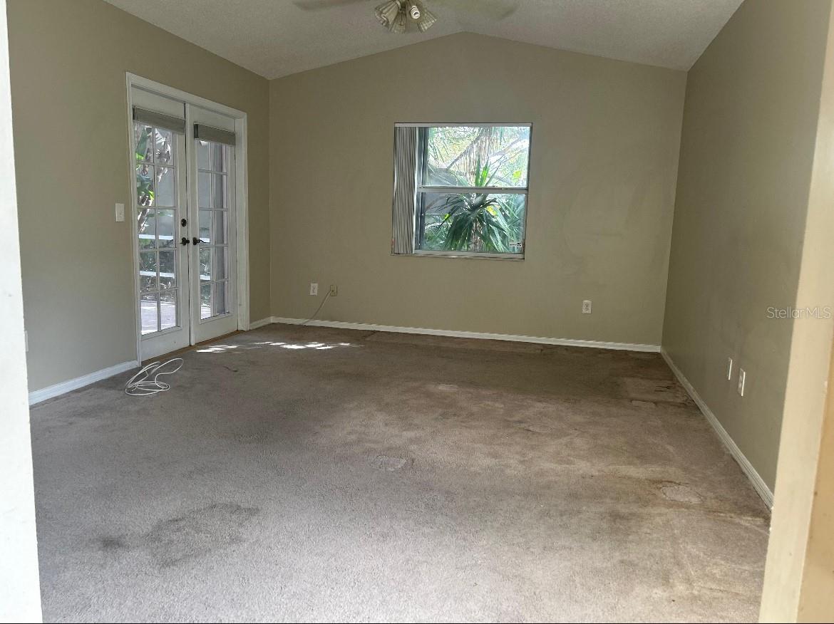 COQUINA LAKES 105-22 B - Residential