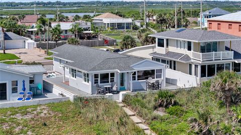 A home in PORT ORANGE