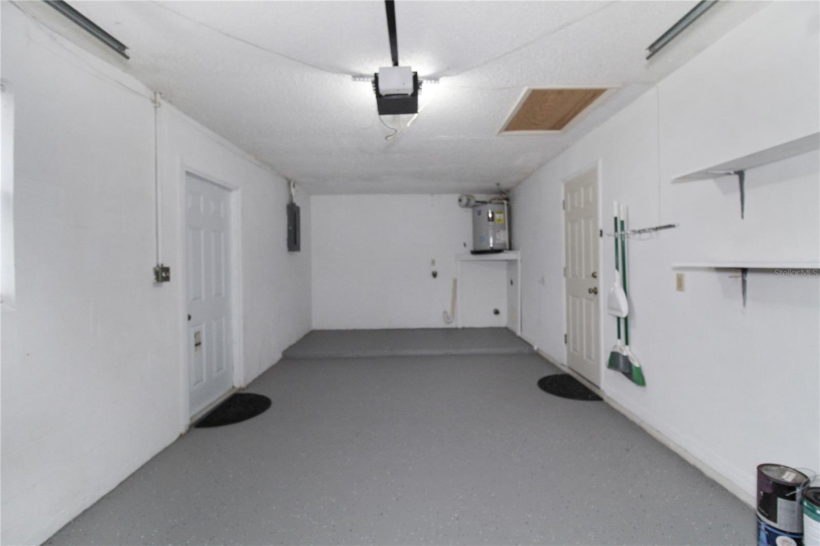 INVERNESS ACRES - Residential