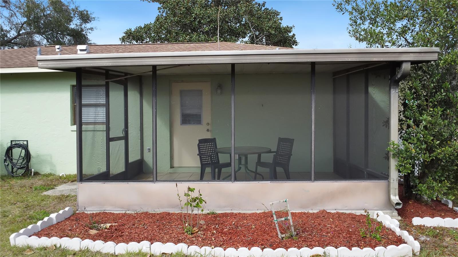 INVERNESS ACRES - Residential