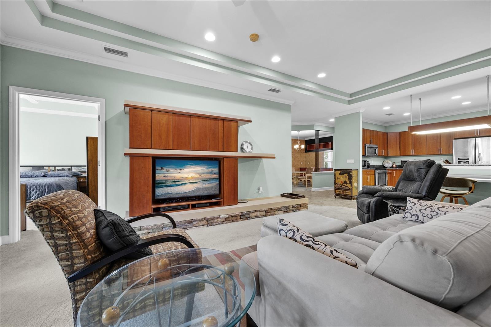 VILLAS OF WEST END UNIT B PH 1 - Residential