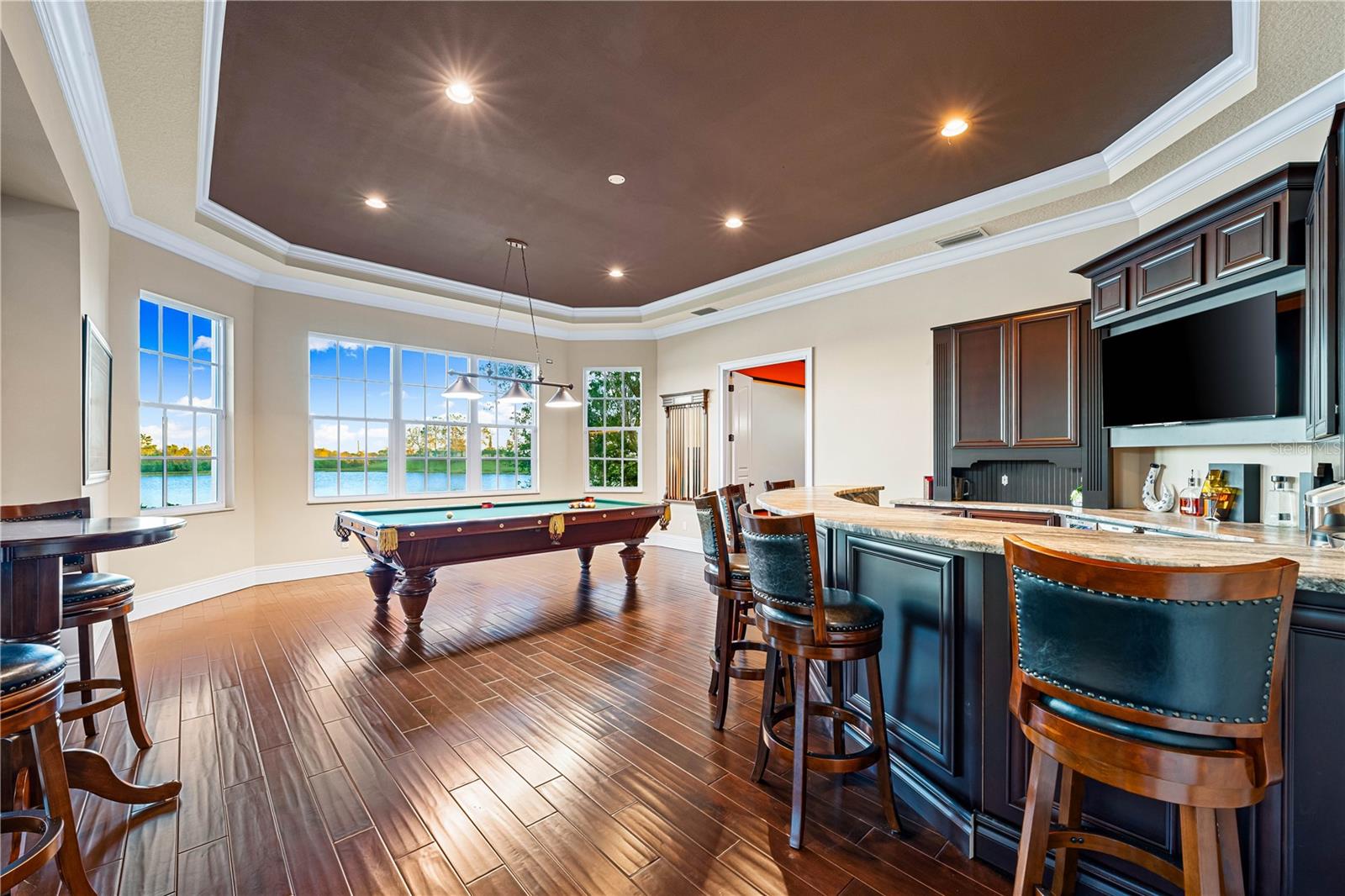 LAKE CLUB PH I - Residential