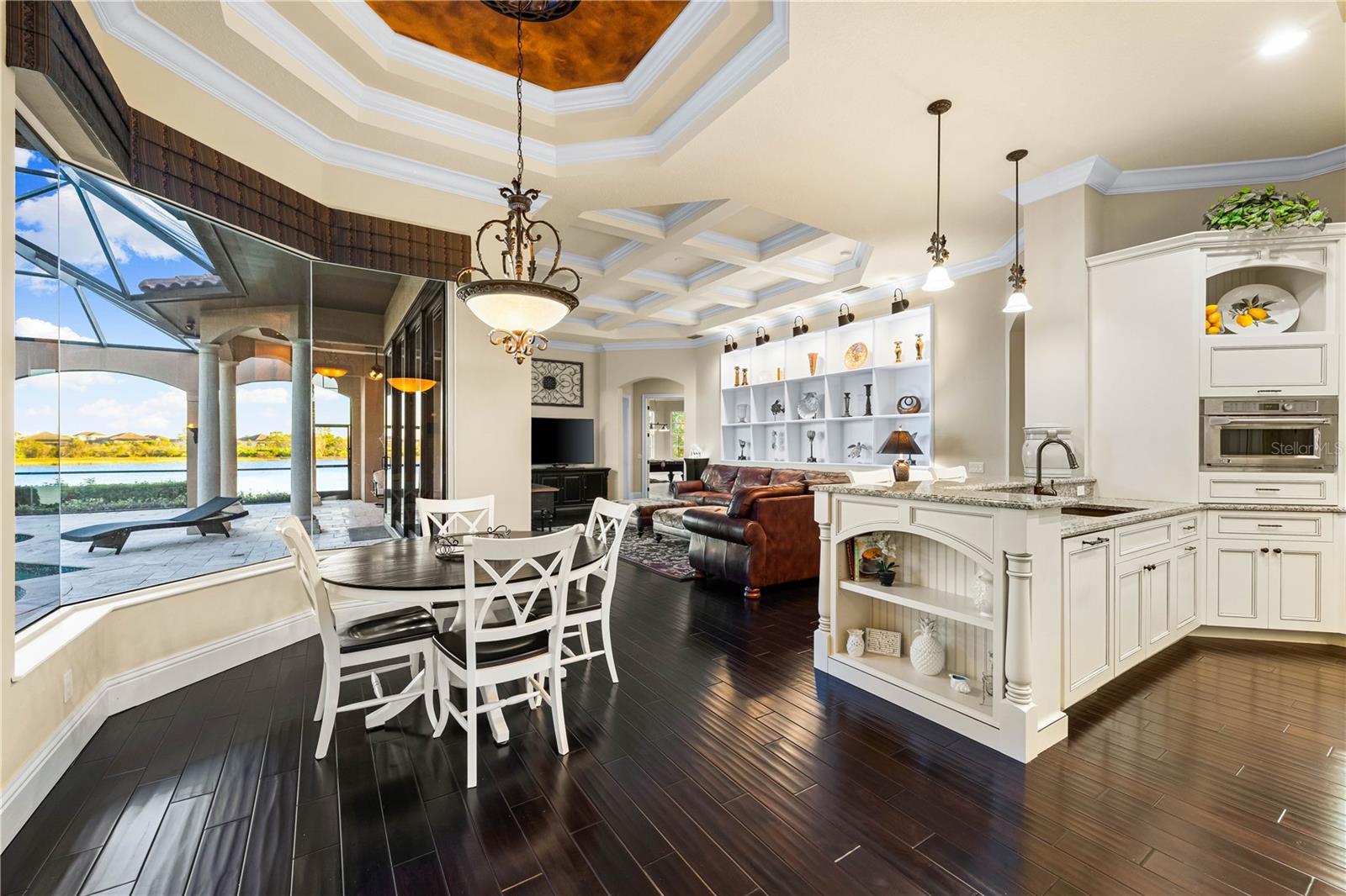 LAKE CLUB PH I - Residential