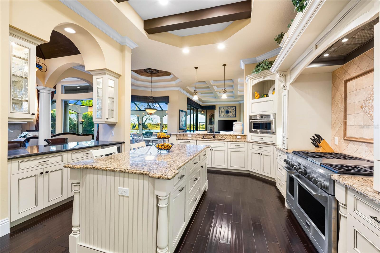 LAKE CLUB PH I - Residential