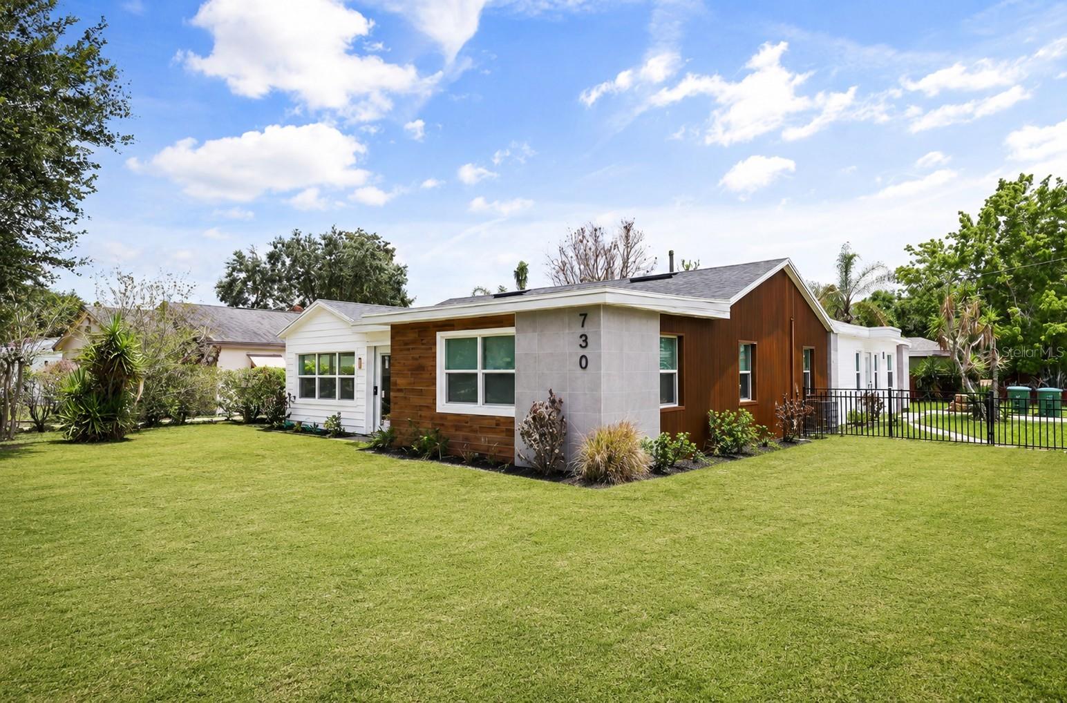 730 W SWOOPE AVENUE