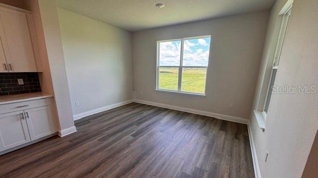 4310 HONEYBEE COURT