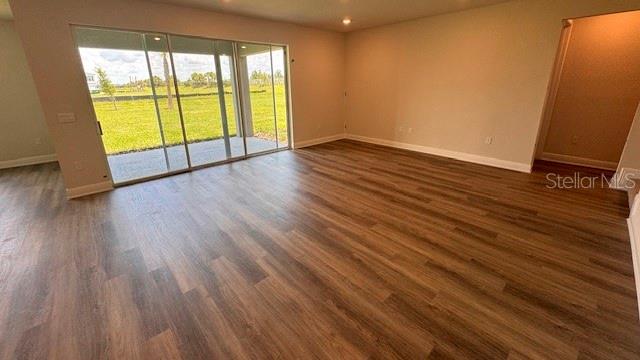 4310 HONEYBEE COURT
