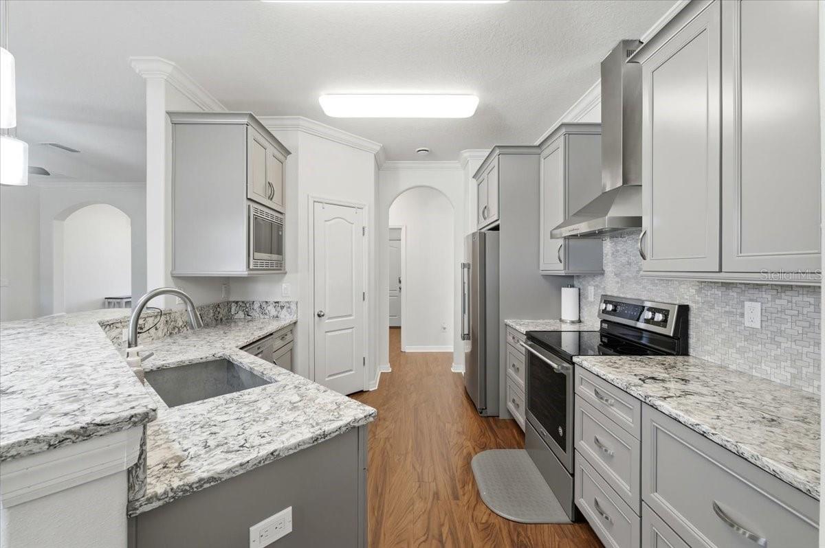 HAMPTON COVE - Residential