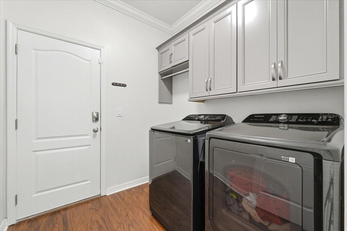 HAMPTON COVE - Residential